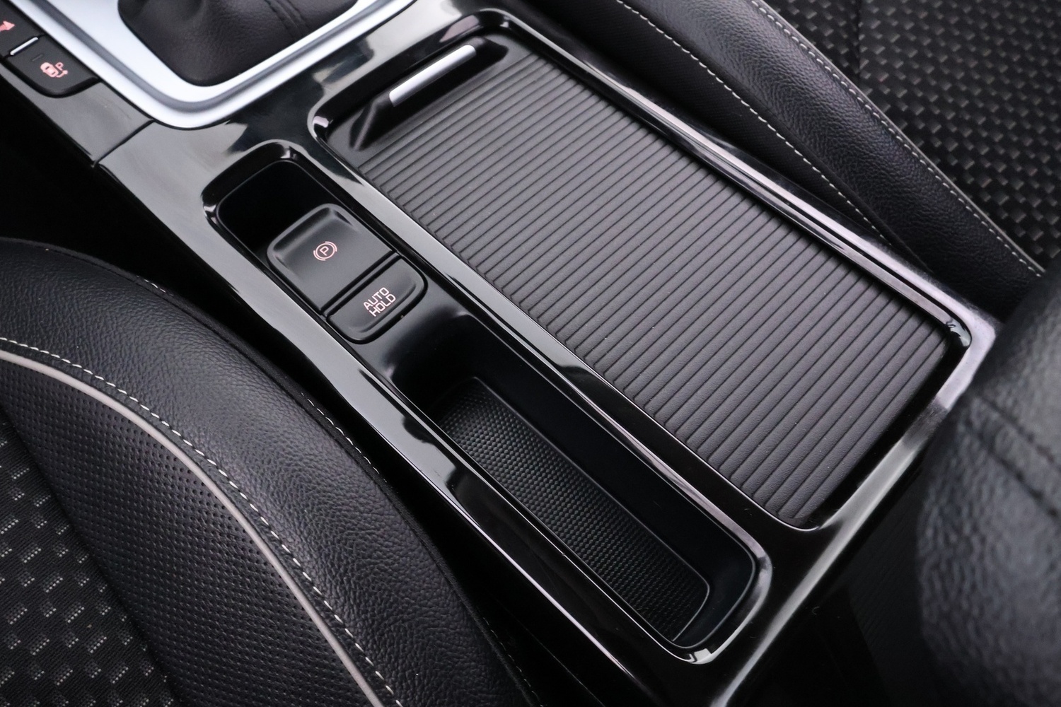 Kia XCeed vaihtoauto