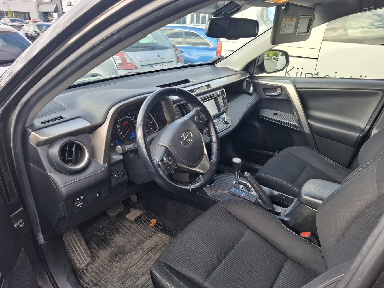 Toyota RAV4 vaihtoauto
