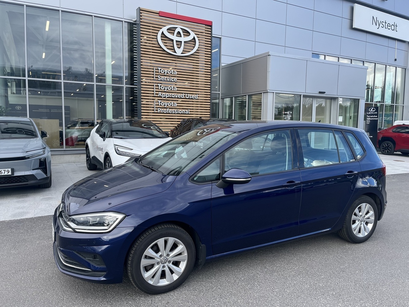 Volkswagen Golf Sportsvan vaihtoauto