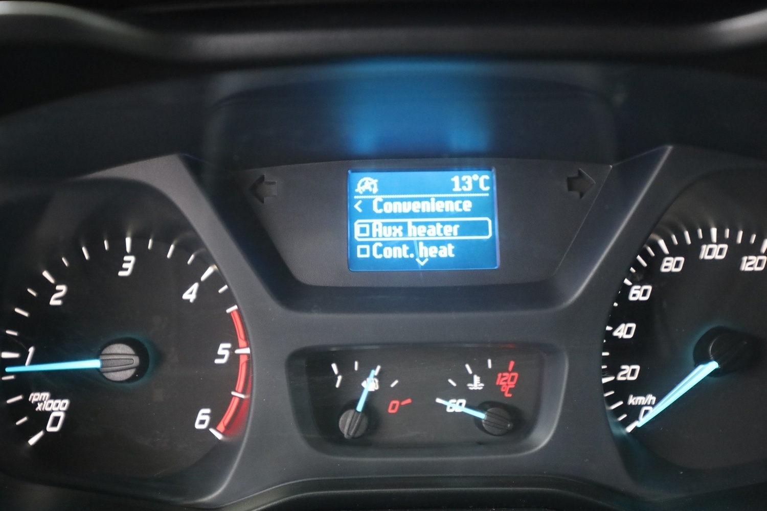 Ford Tourneo Custom vaihtoauto