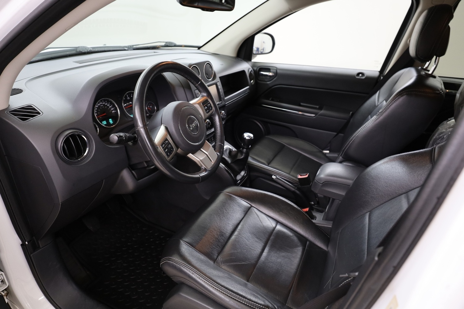 Jeep Compass vaihtoauto
