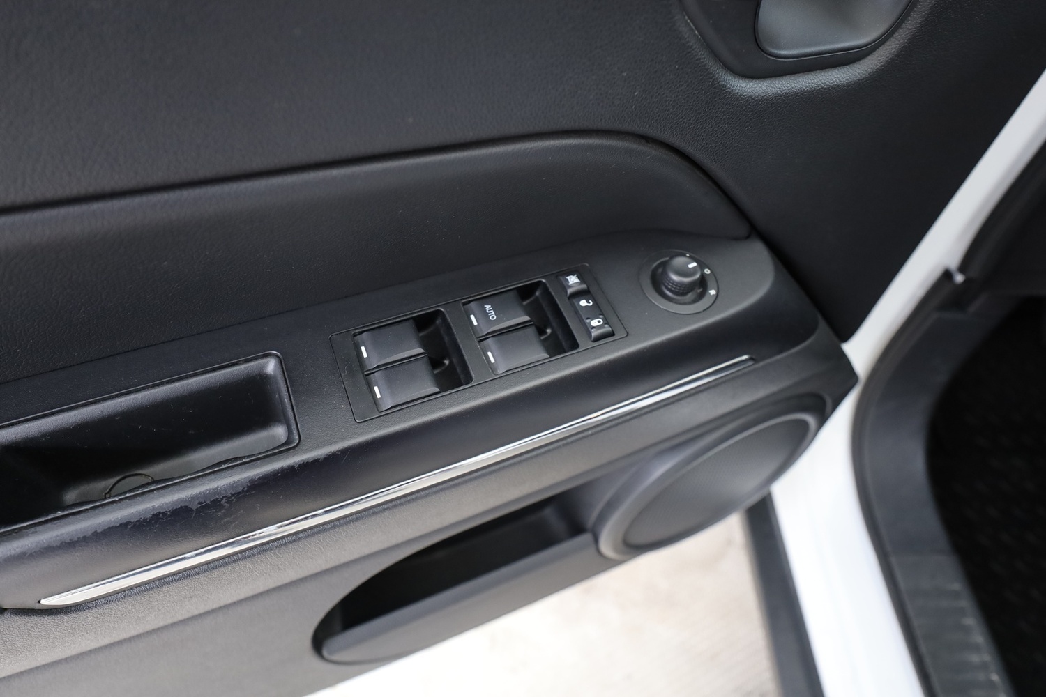 Jeep Compass vaihtoauto