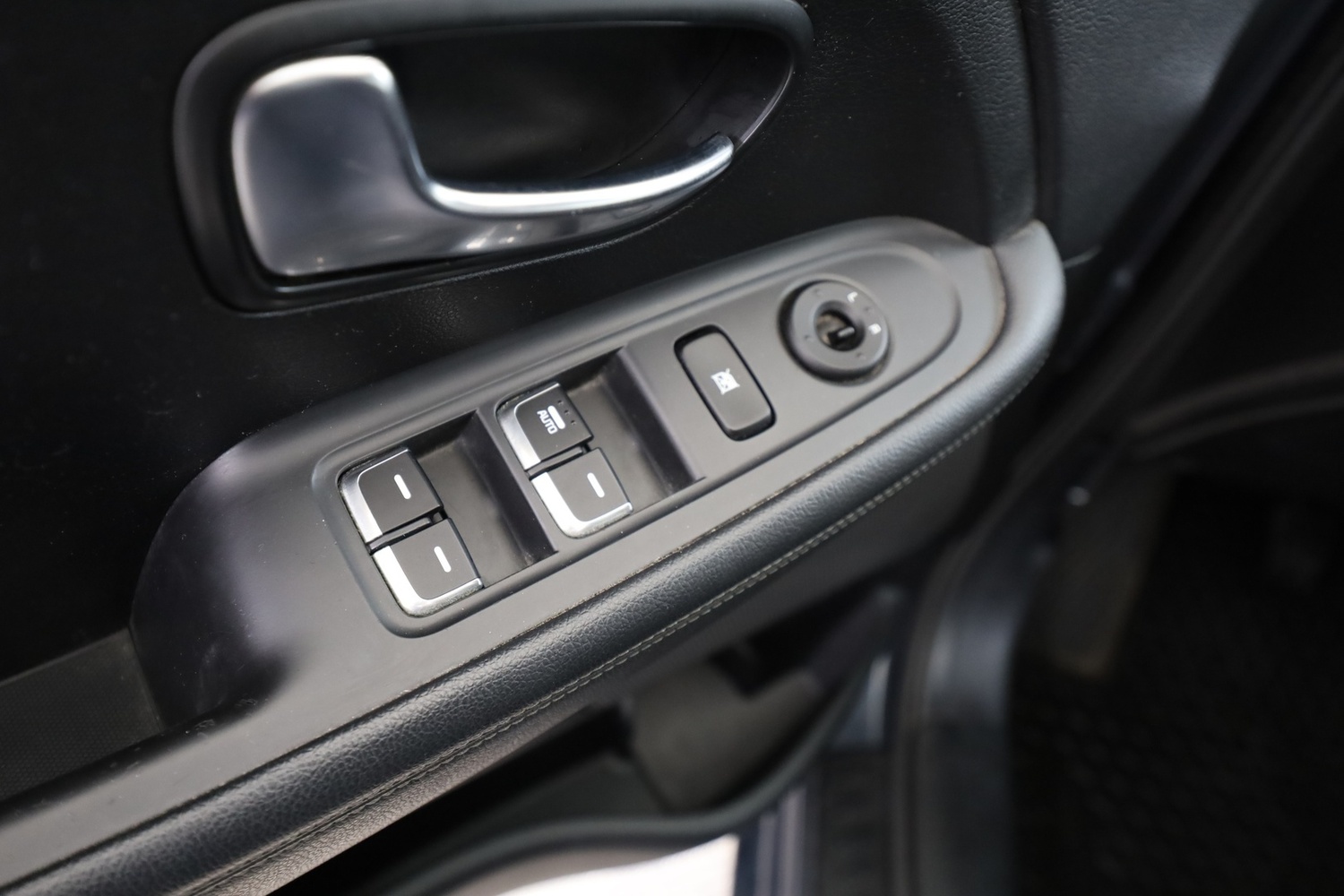 Kia Carens vaihtoauto