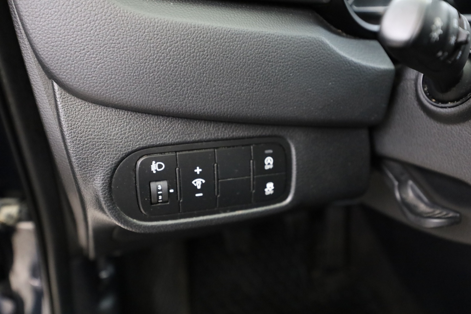 Kia Carens vaihtoauto