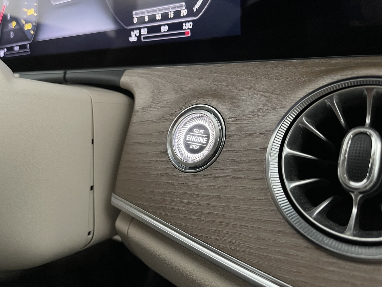 Mercedes-Benz CLS vaihtoauto