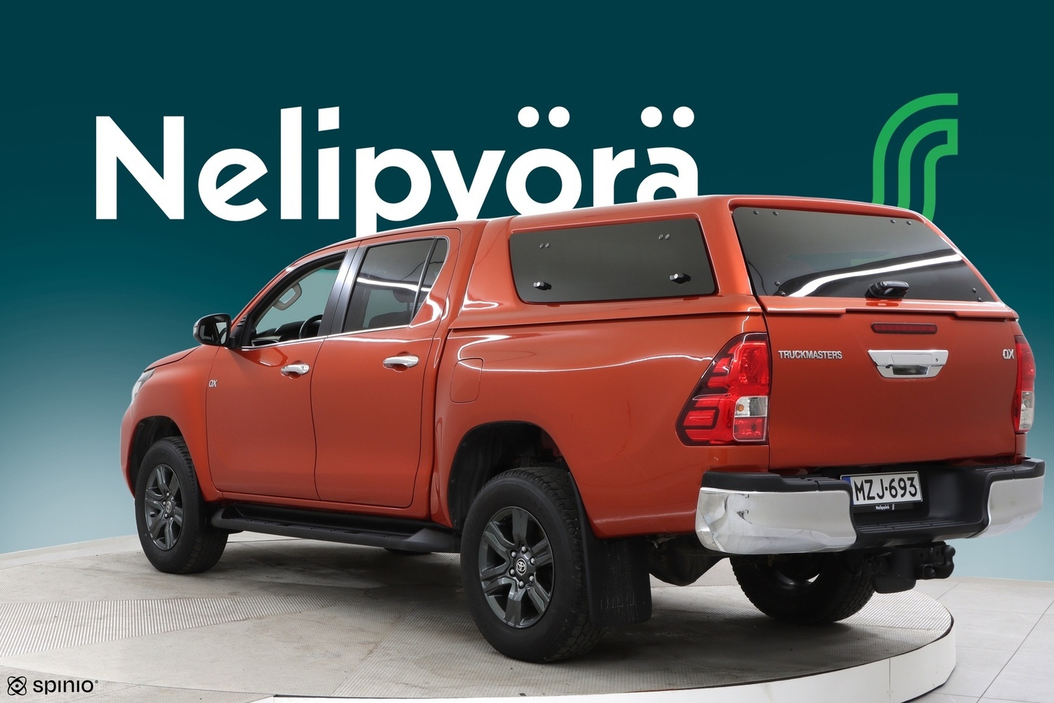 Toyota Hilux vaihtoauto