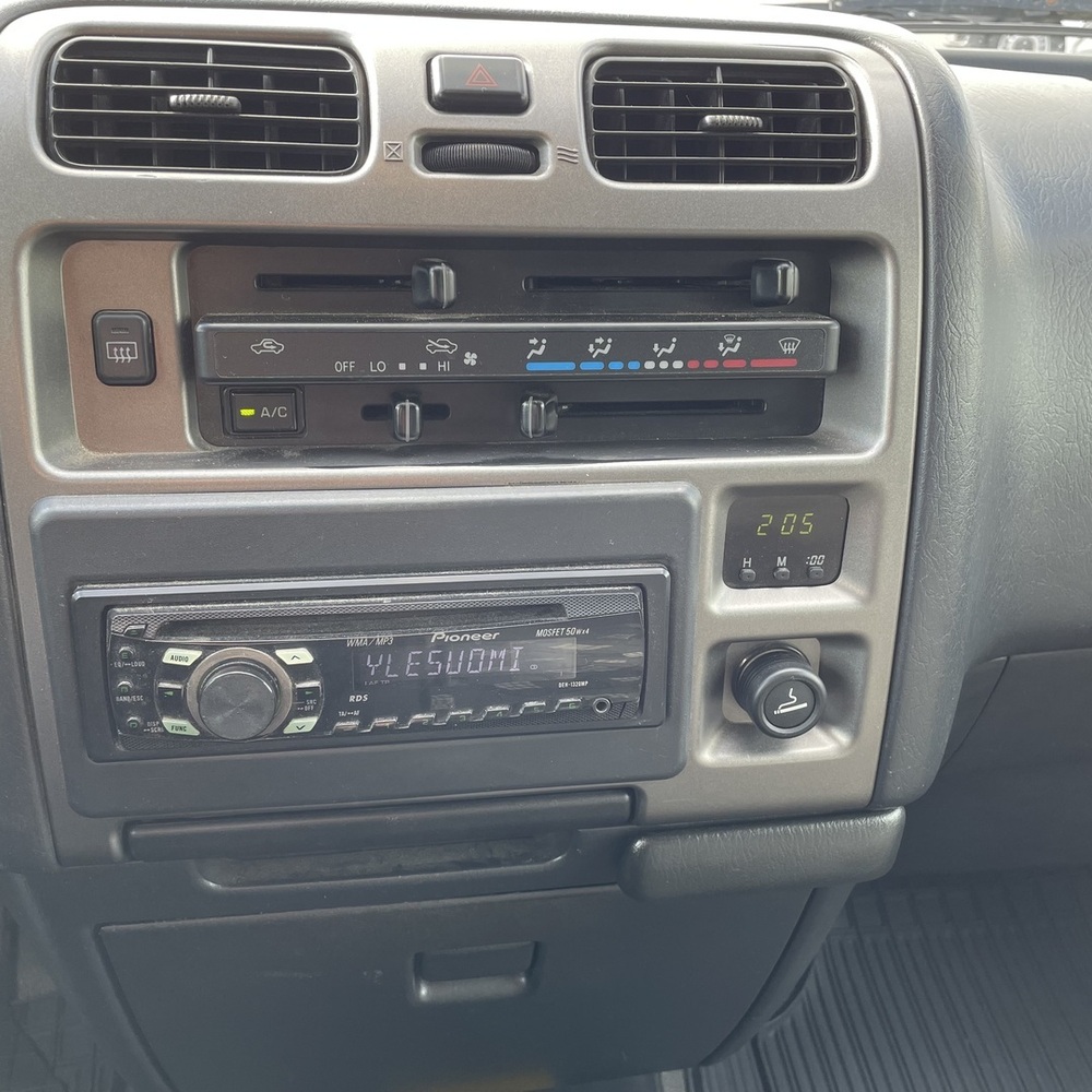Toyota Hiace vaihtoauto