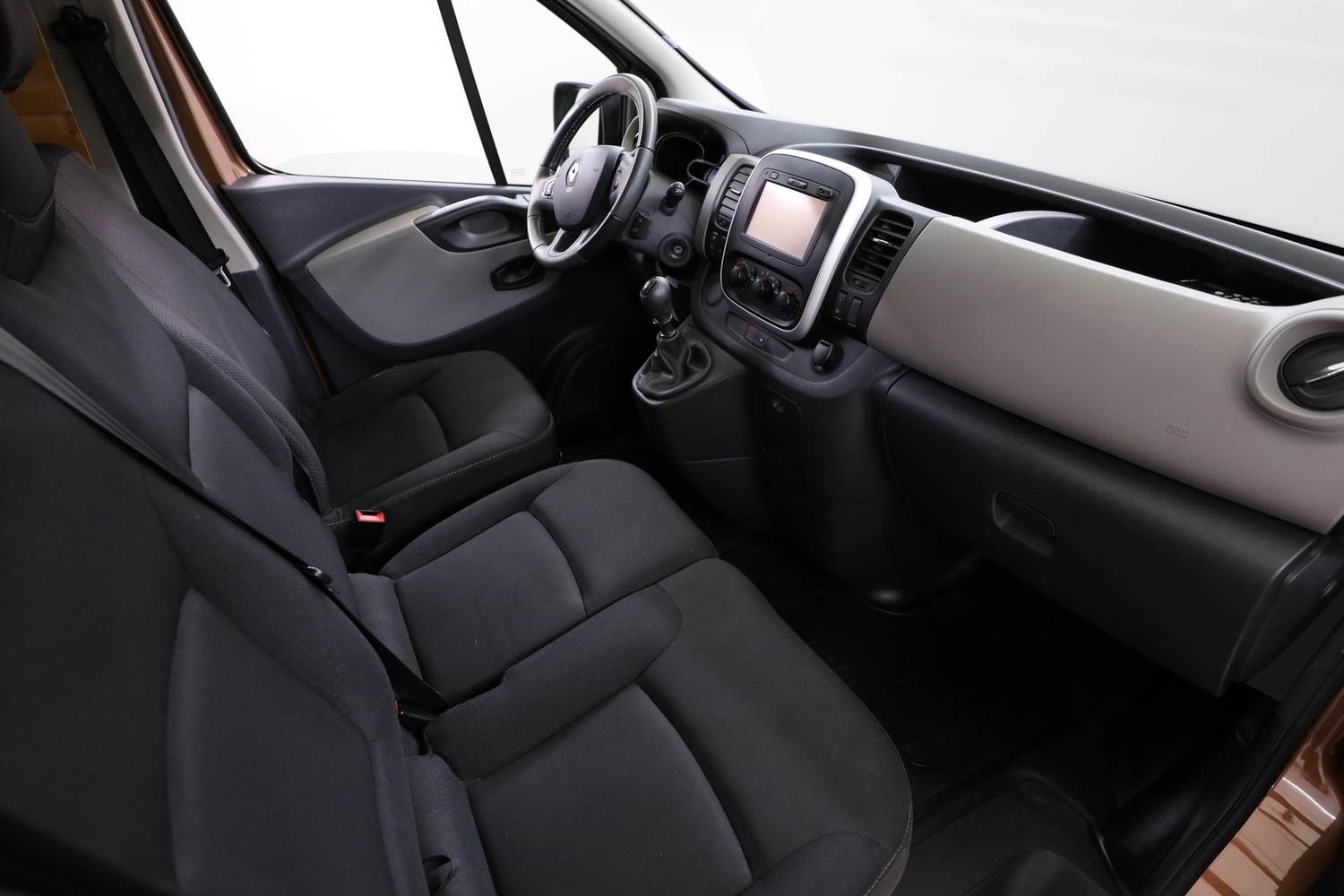 Renault Trafic vaihtoauto