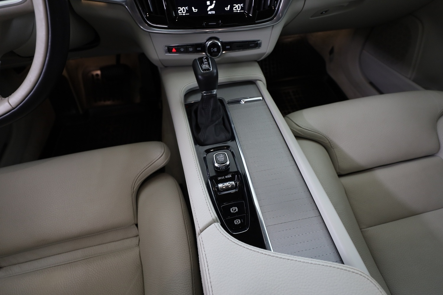 Volvo S90 vaihtoauto
