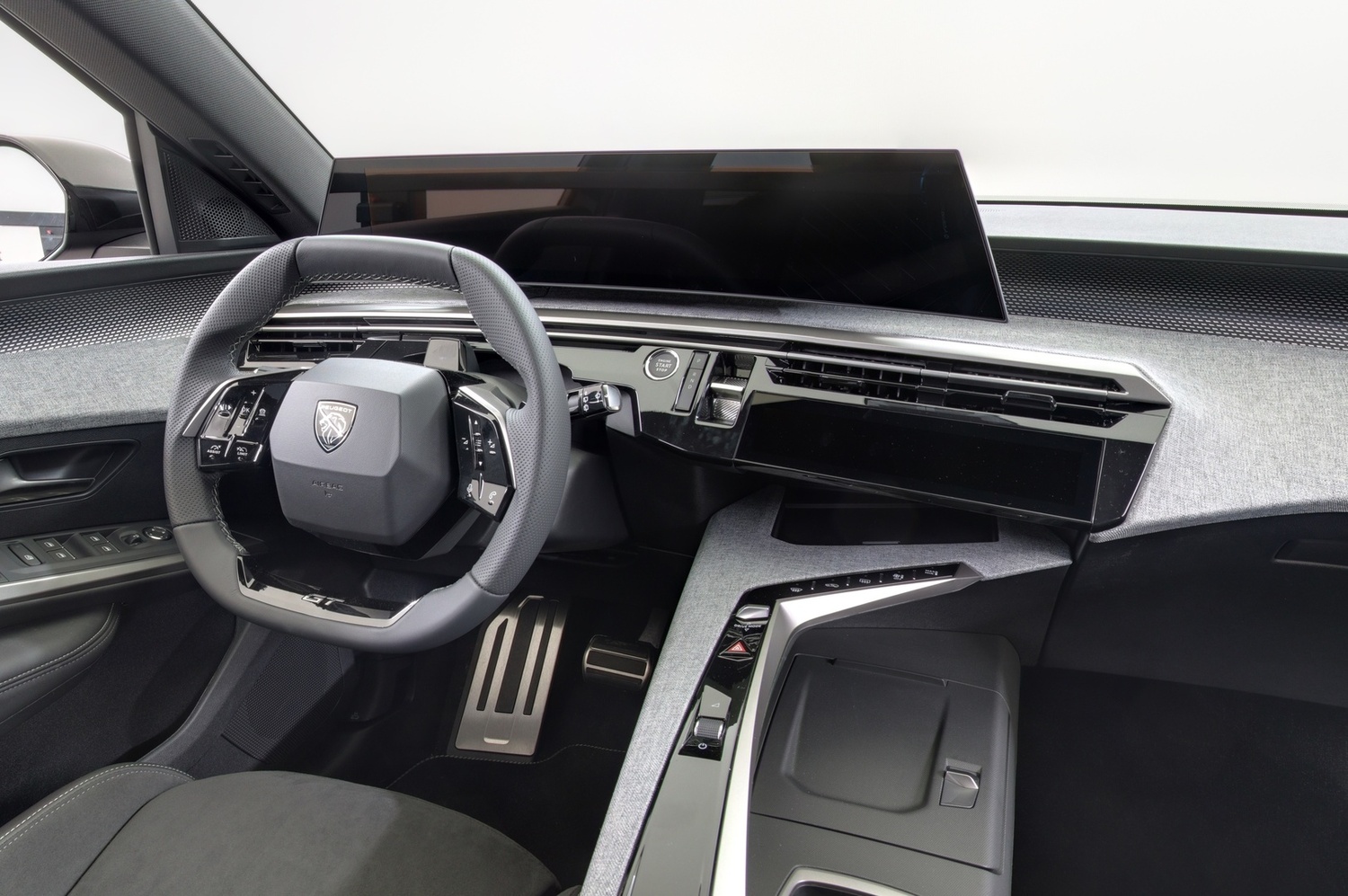 Peugeot E-5008 vaihtoauto