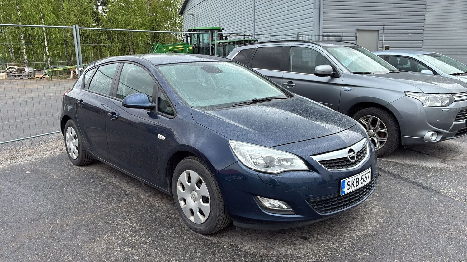 Opel Astra vaihtoauto