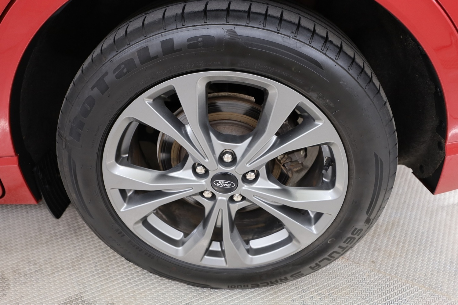 Ford Kuga vaihtoauto