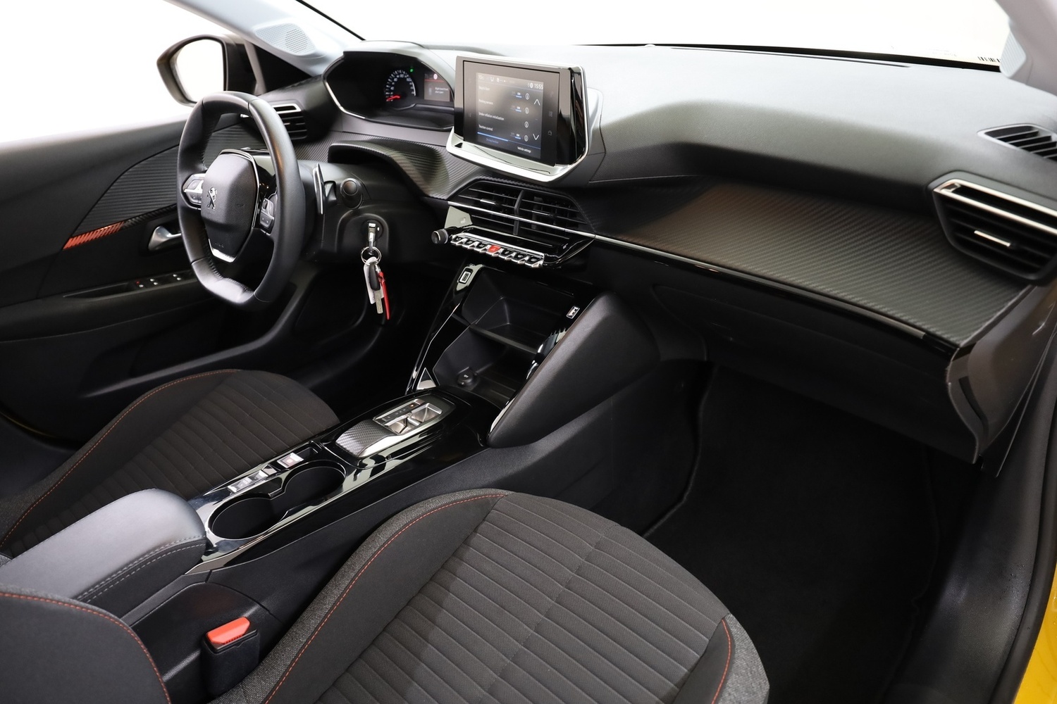 Peugeot 208 vaihtoauto