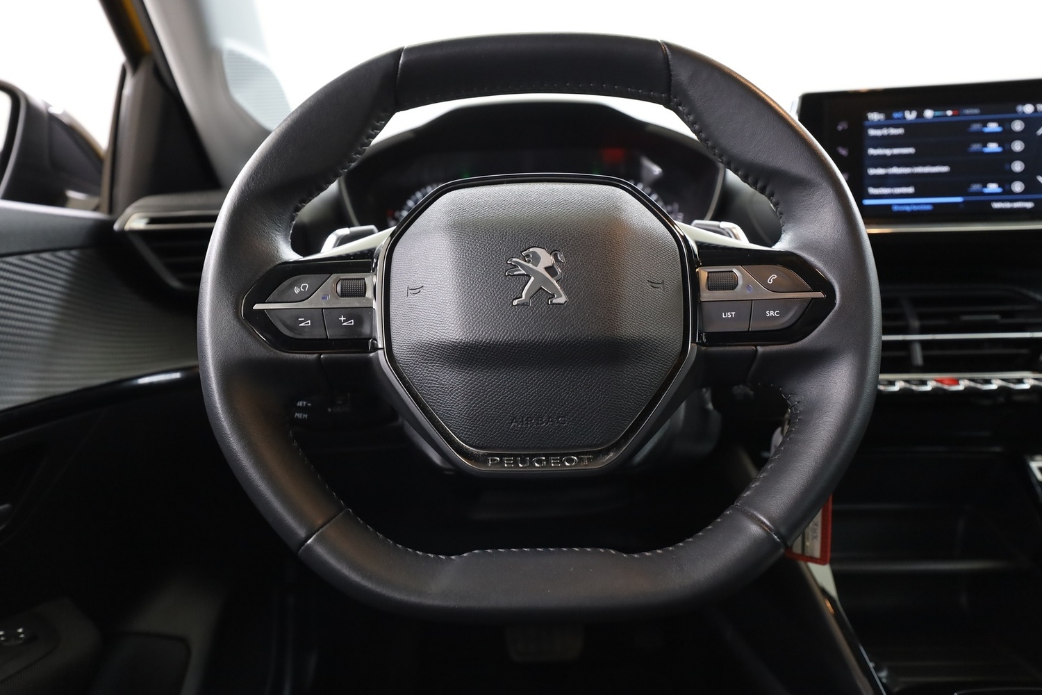 Peugeot 208 vaihtoauto