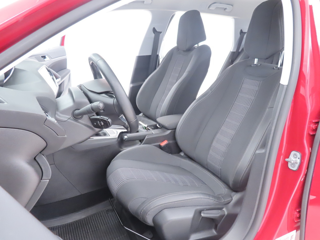Peugeot 308 vaihtoauto