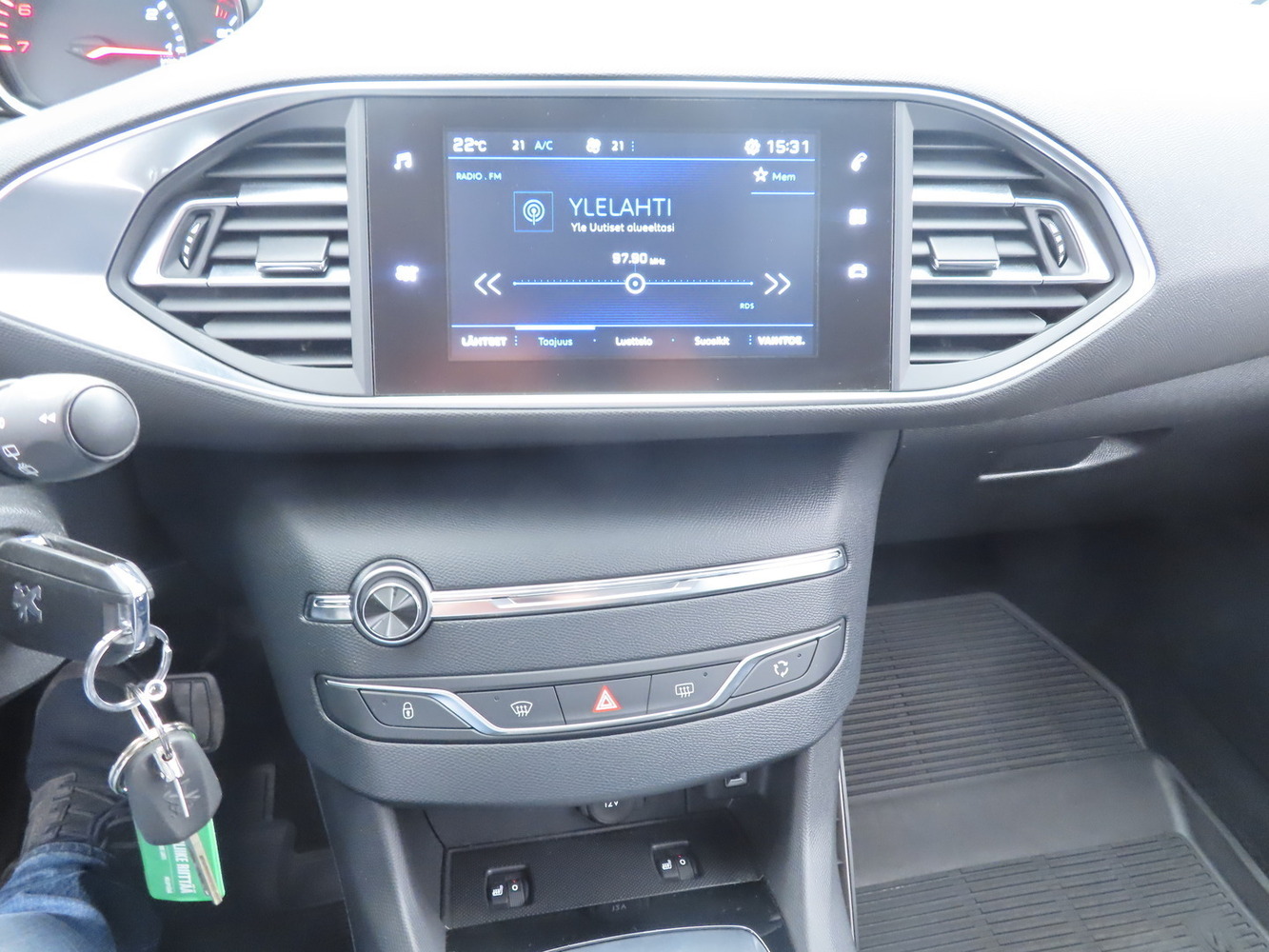 Peugeot 308 vaihtoauto
