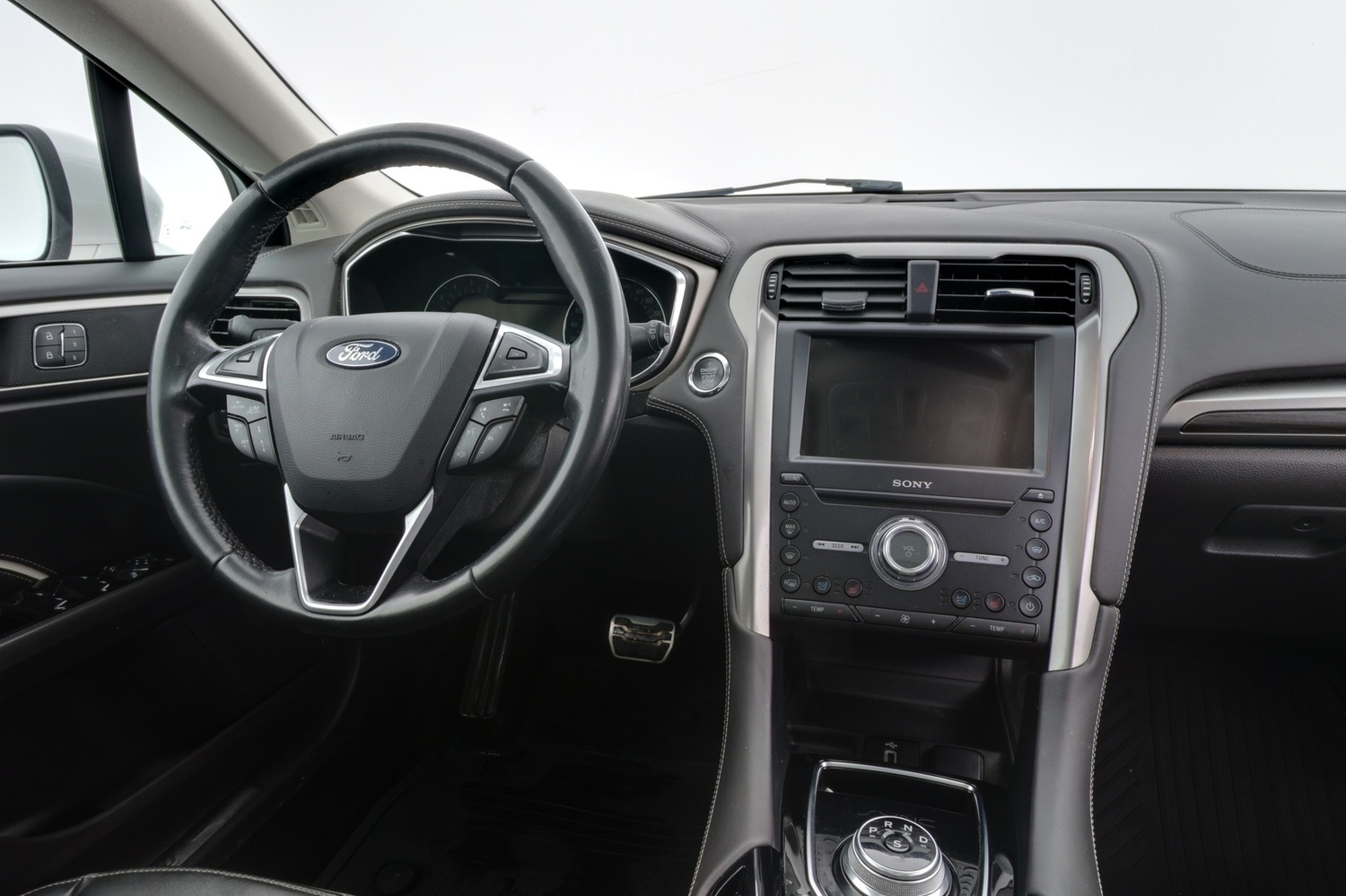 Ford Mondeo vaihtoauto