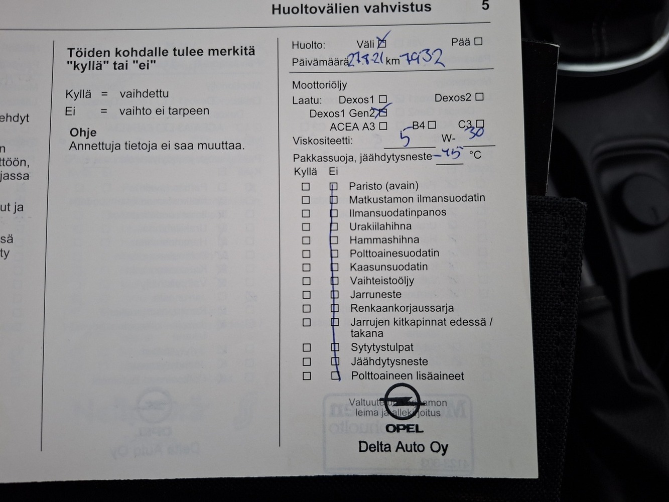 Opel Astra vaihtoauto