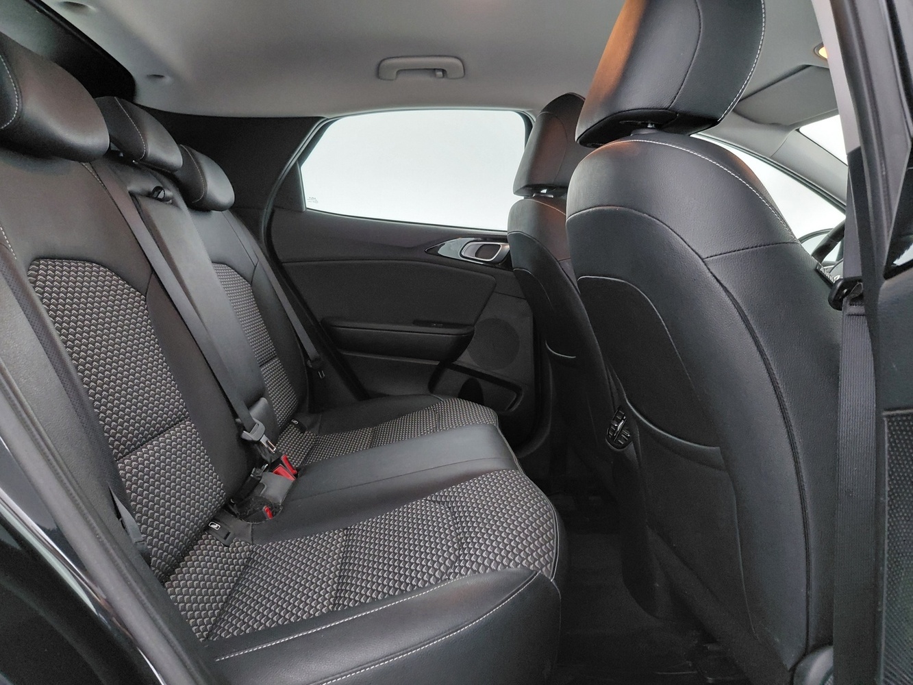 Kia XCeed vaihtoauto
