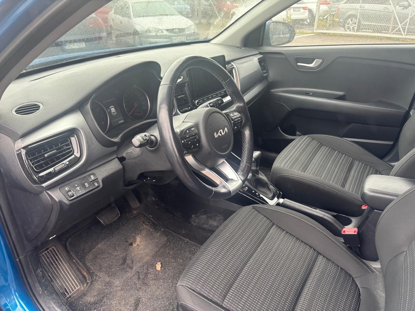 Kia Stonic vaihtoauto