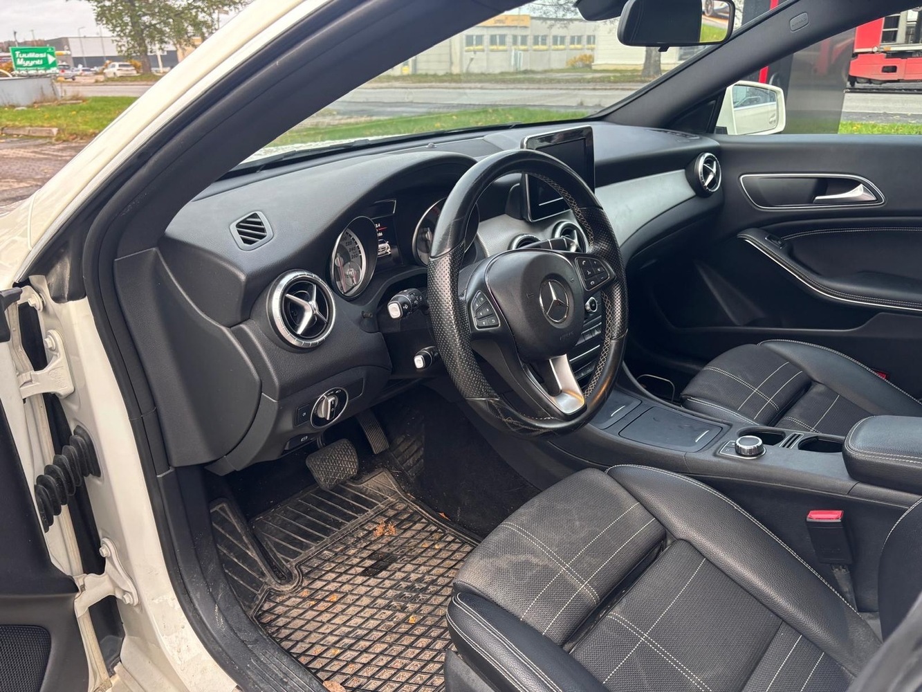 Mercedes-Benz CLA-sarja vaihtoauto