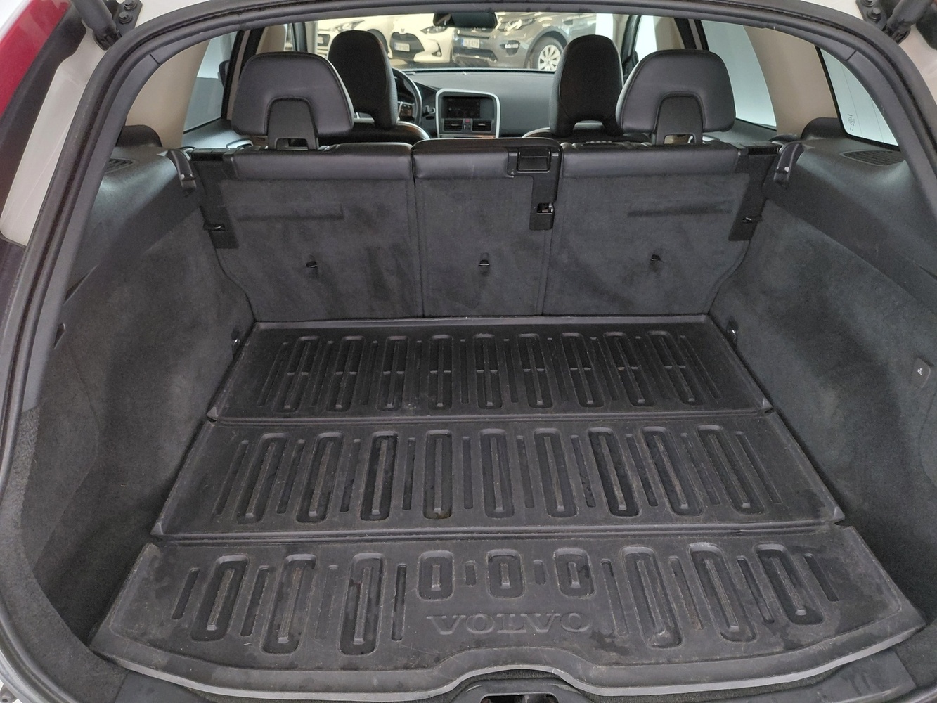 Volvo XC60 vaihtoauto