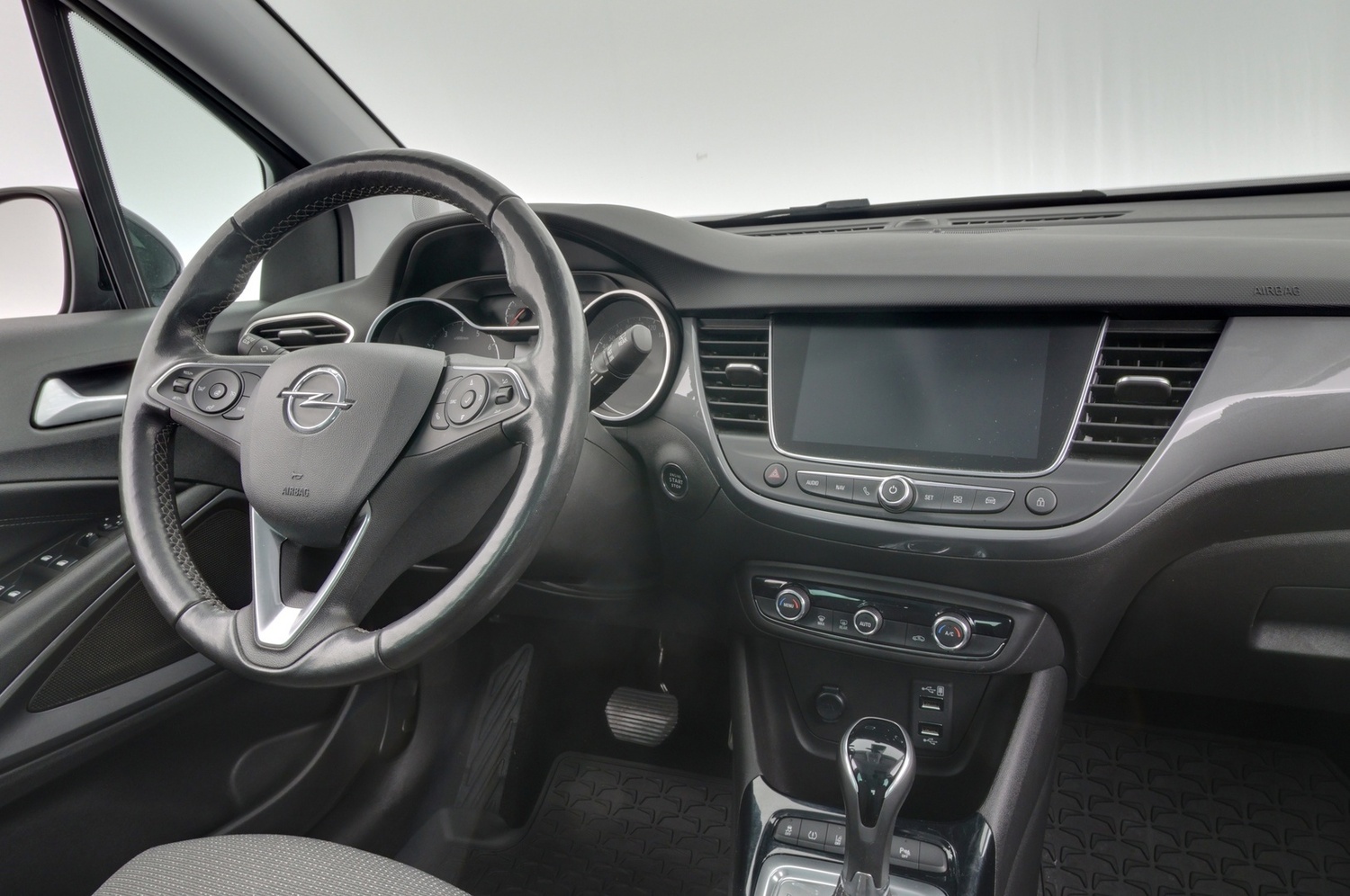 Opel Crossland vaihtoauto