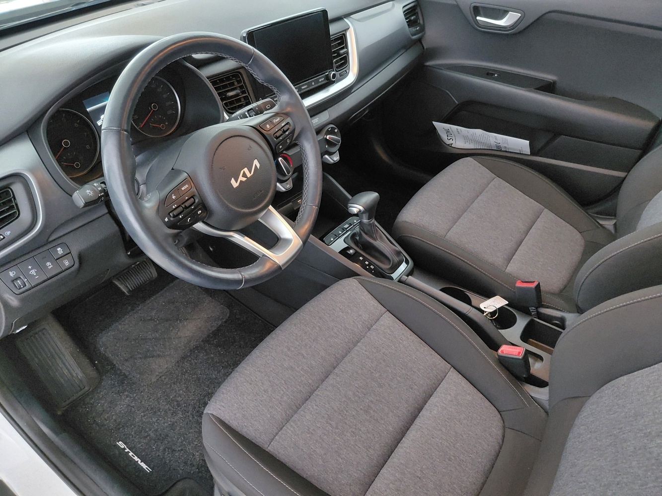 Kia Stonic vaihtoauto