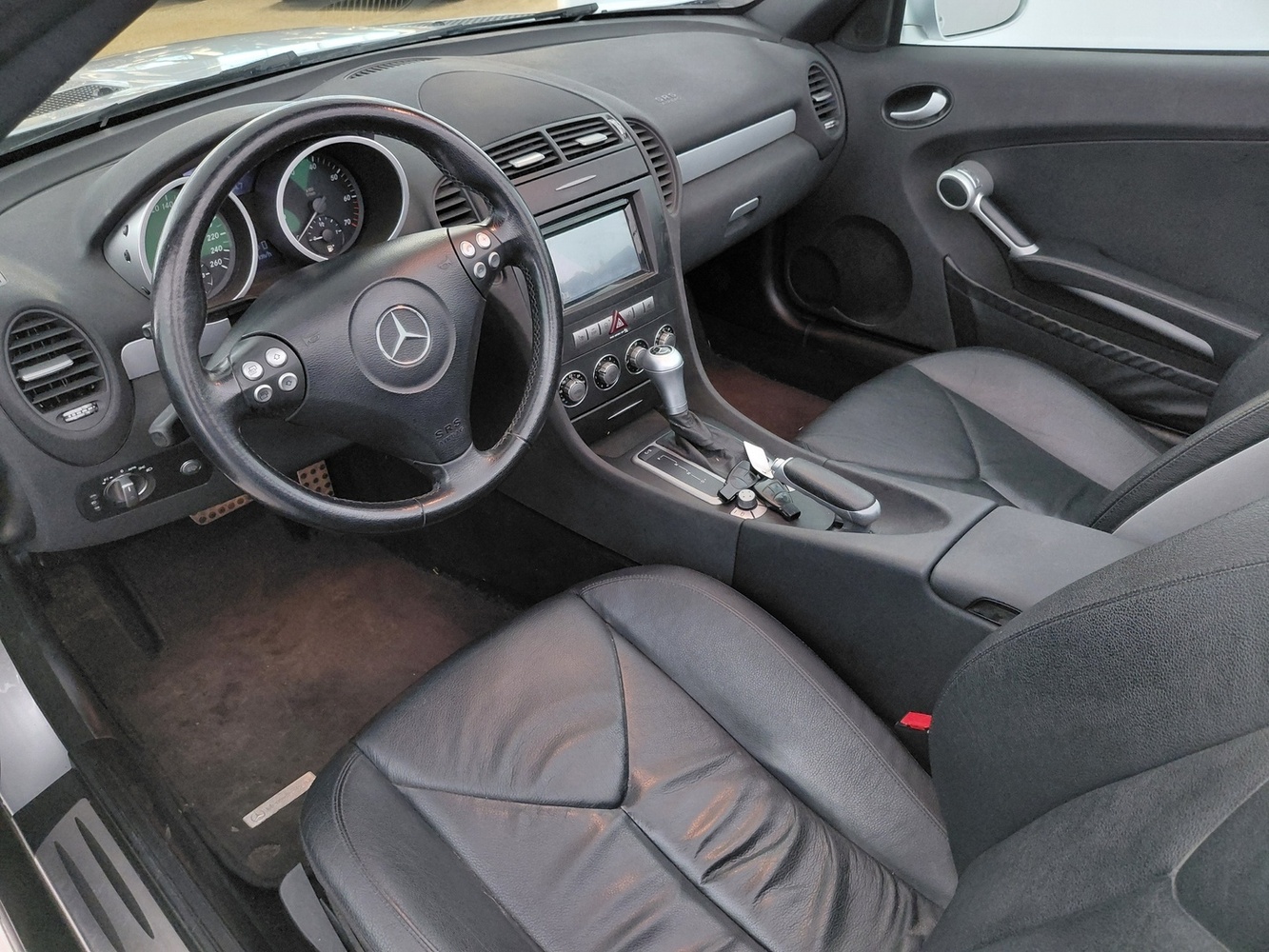 Mercedes-Benz SLK vaihtoauto