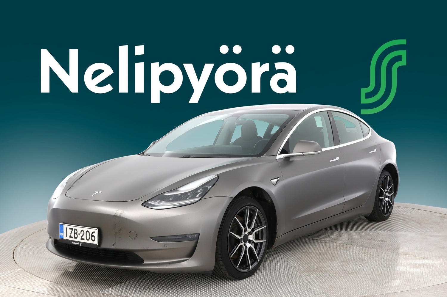 Tesla Model 3 vaihtoauto