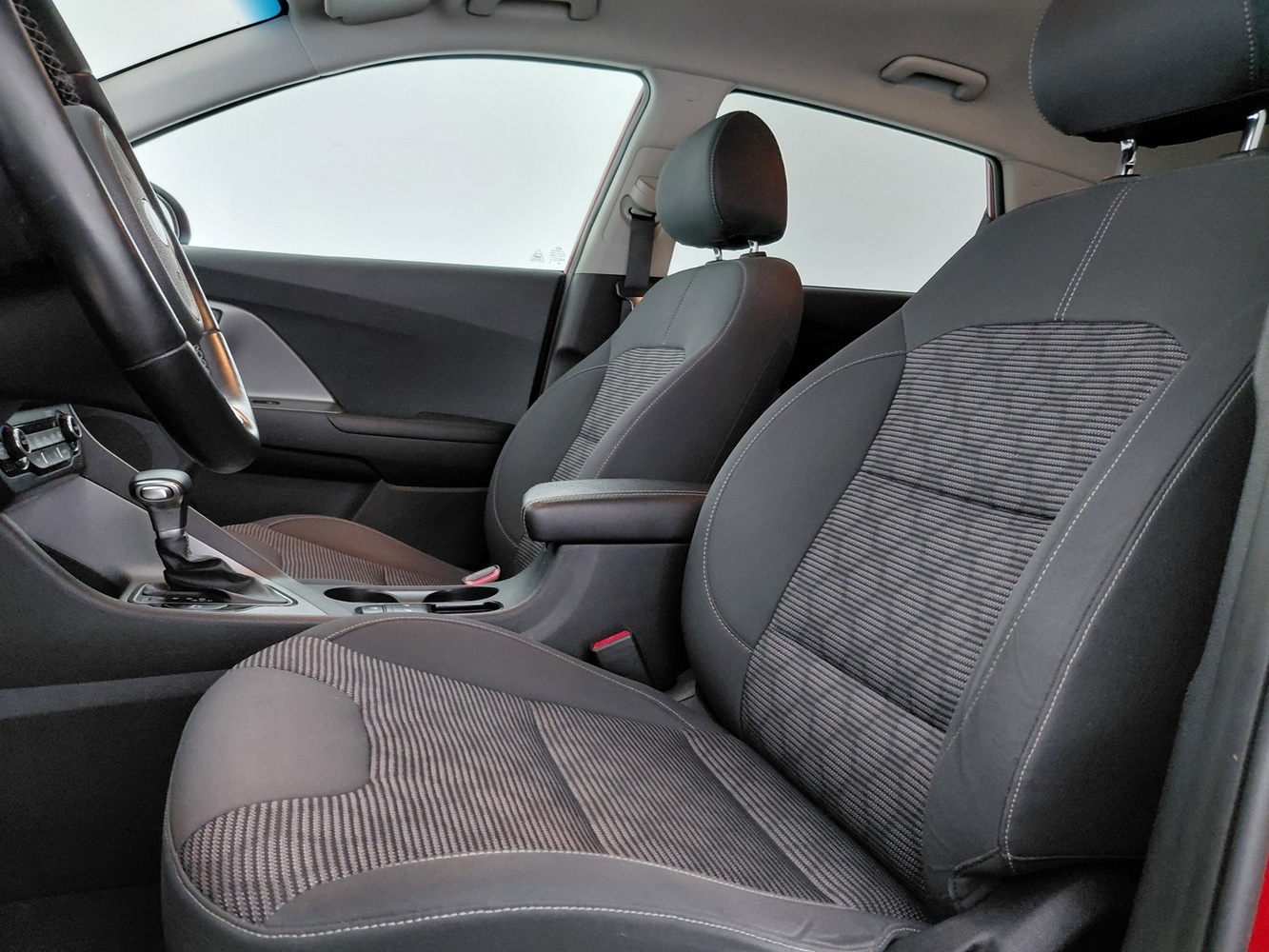 Kia Niro vaihtoauto