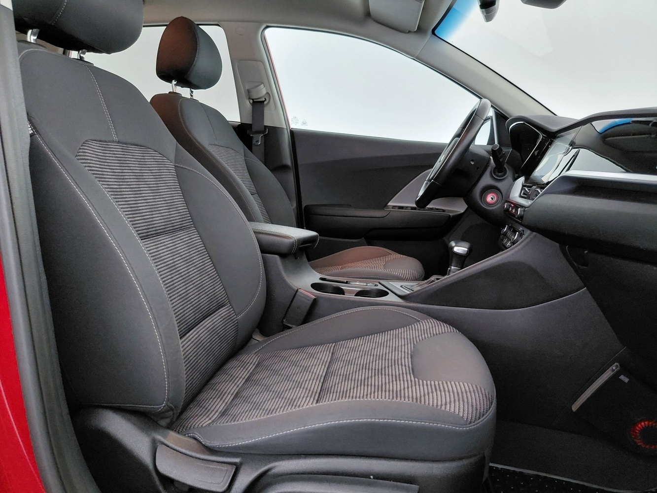 Kia Niro vaihtoauto
