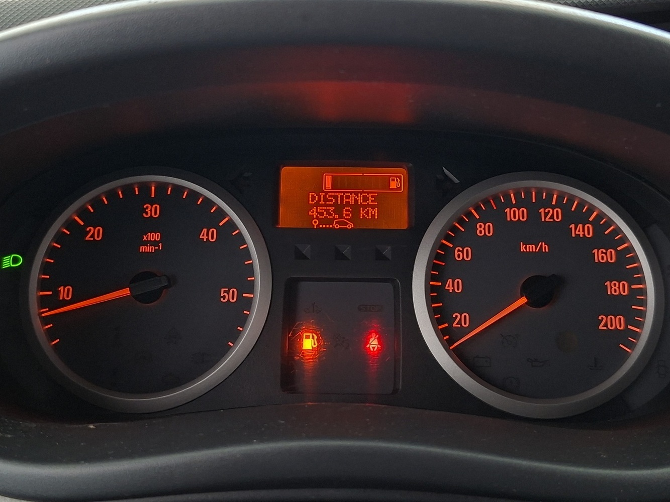 Opel Vivaro vaihtoauto