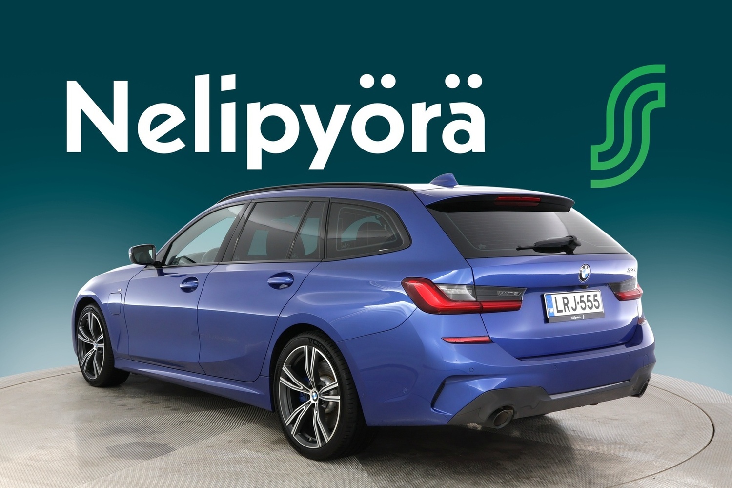 BMW 330 vaihtoauto