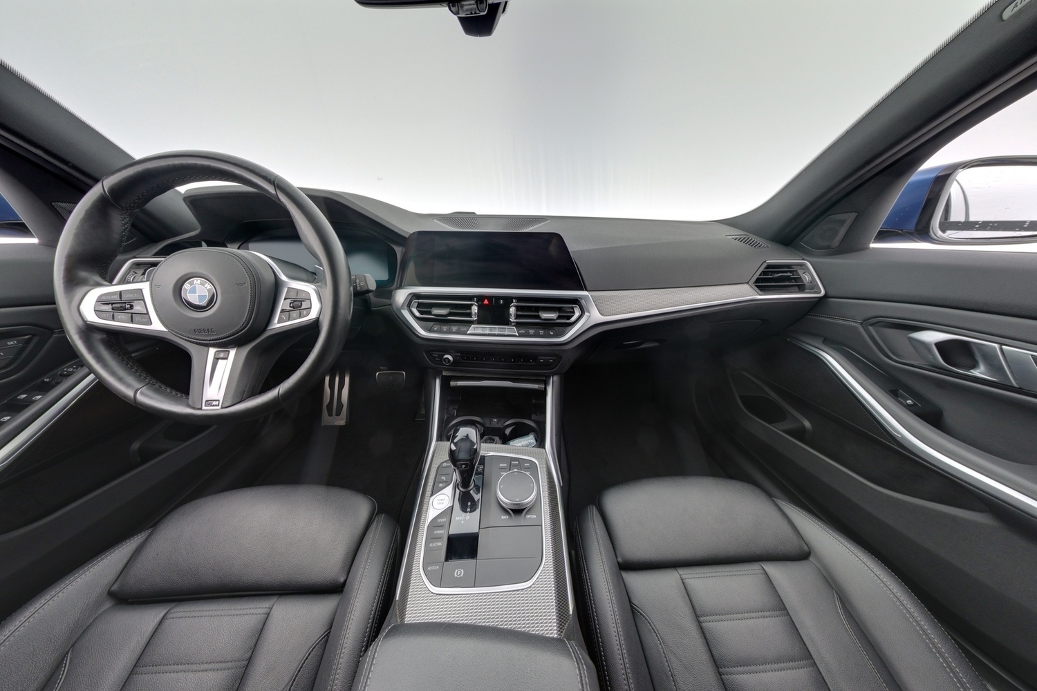 BMW 330 vaihtoauto