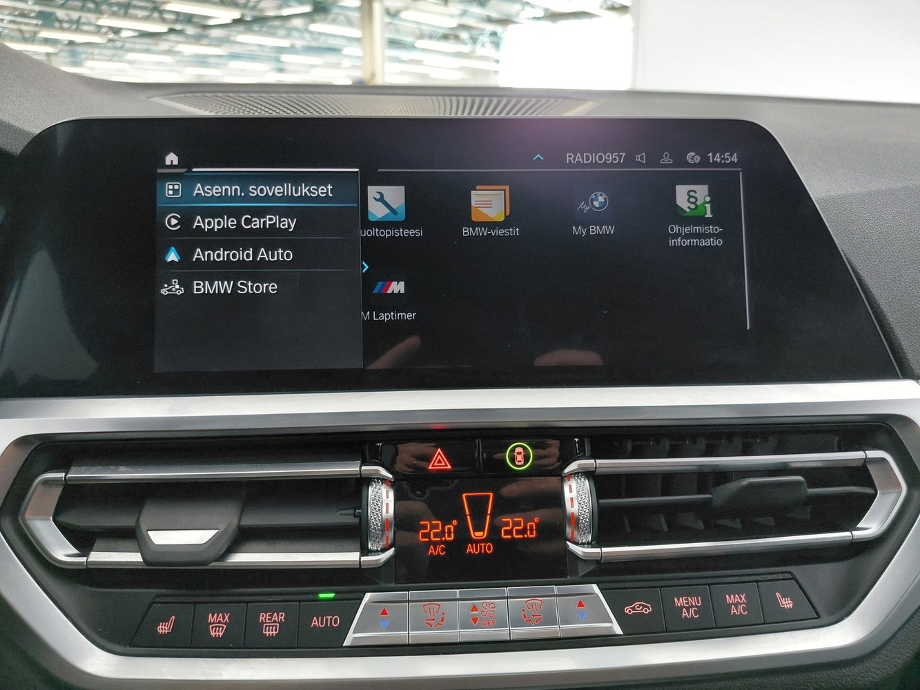 BMW 330 vaihtoauto