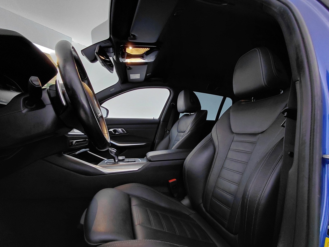 BMW 330 vaihtoauto