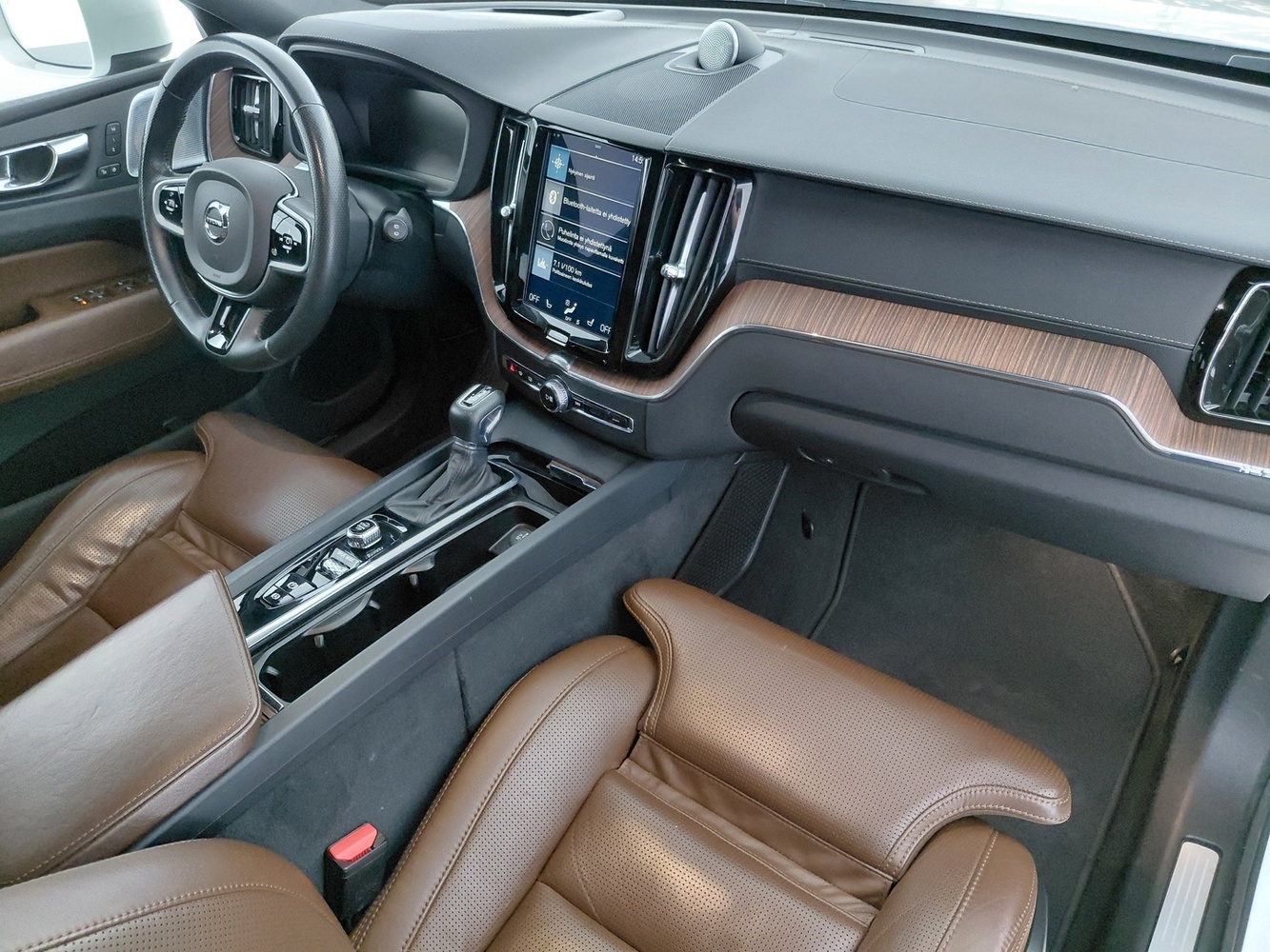 Volvo XC60 vaihtoauto