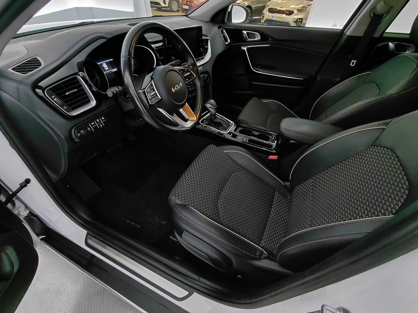 Kia XCeed vaihtoauto