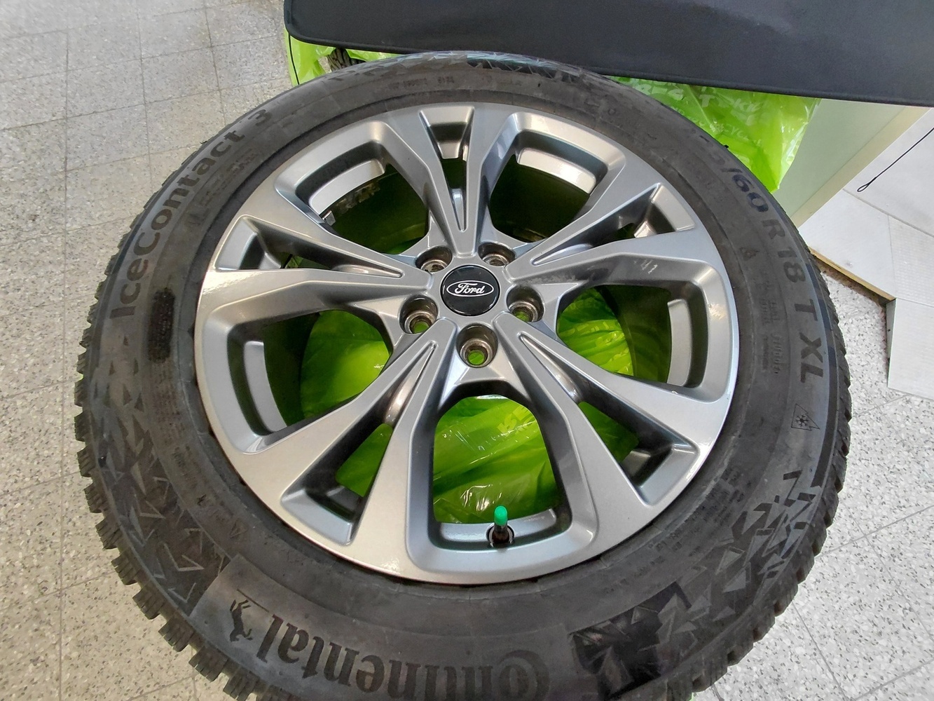 Ford Kuga vaihtoauto