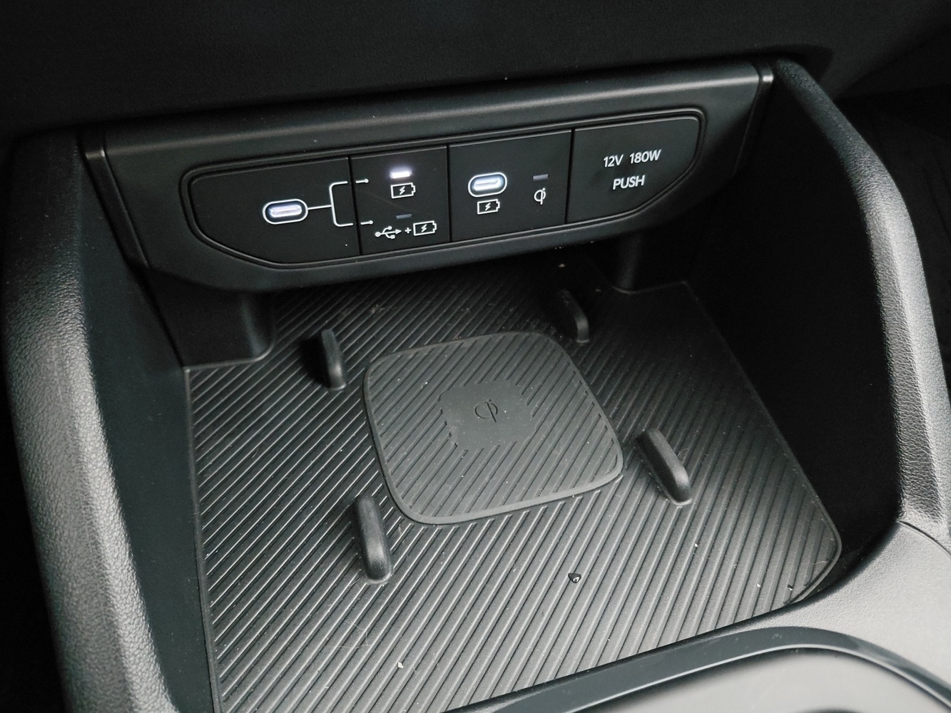 Kia K4 vaihtoauto
