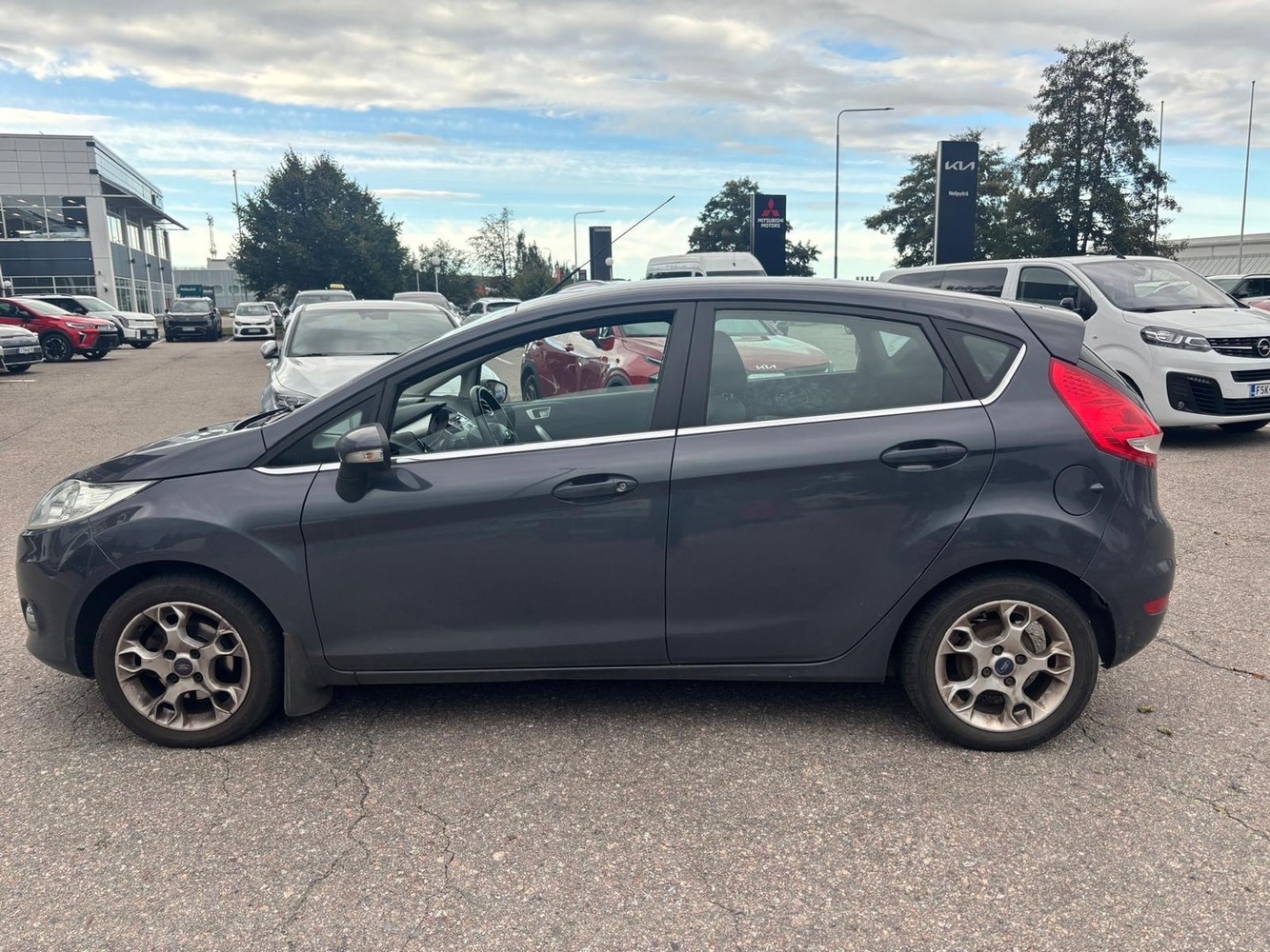 Ford Fiesta vaihtoauto