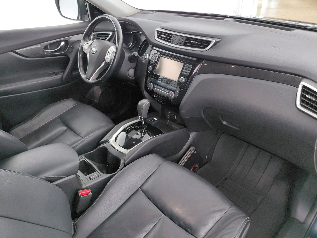 Nissan X-Trail vaihtoauto