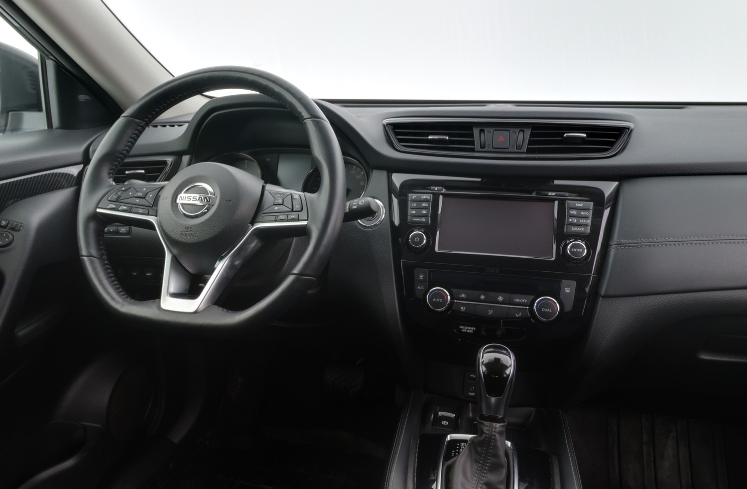 Nissan X-Trail vaihtoauto
