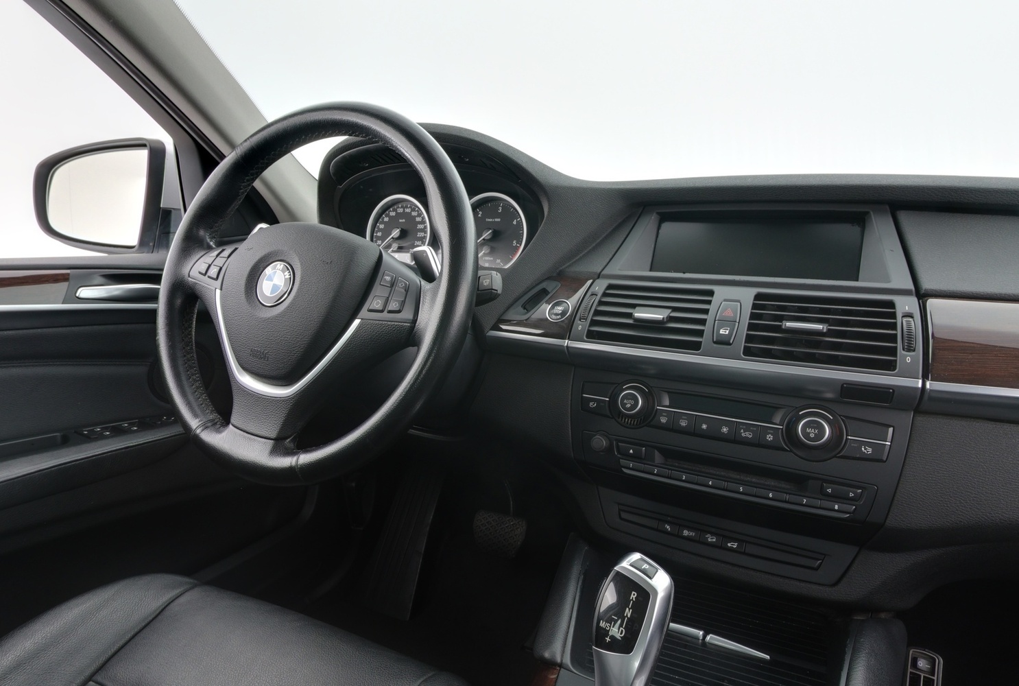 BMW X6 vaihtoauto