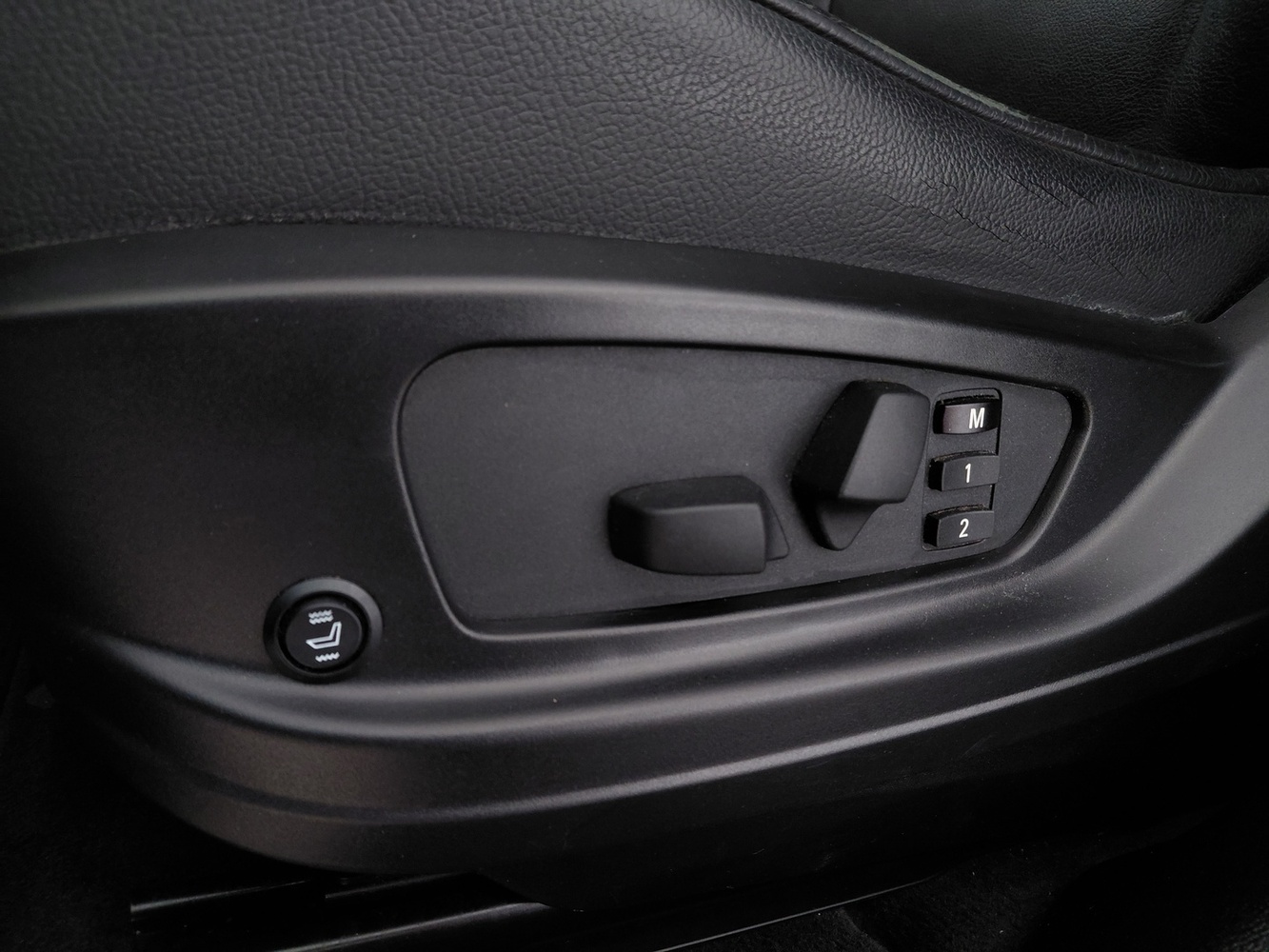 BMW X6 vaihtoauto