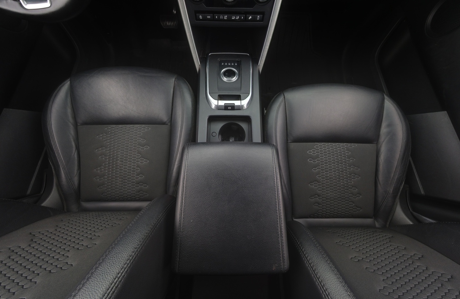 Land Rover Discovery Sport vaihtoauto