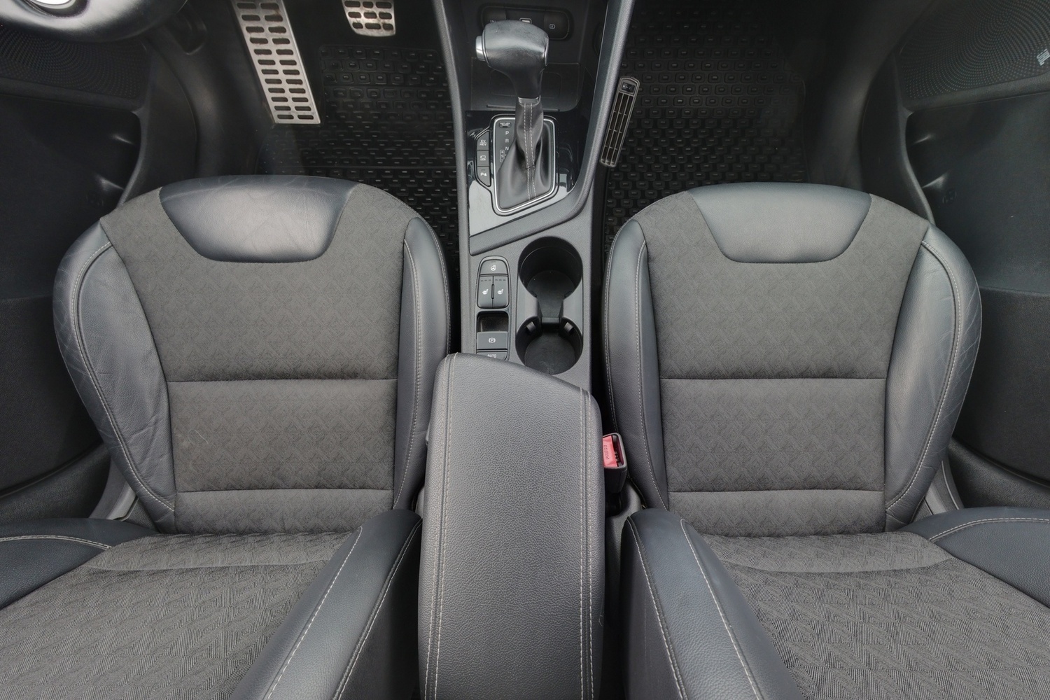 Kia Niro plug-in vaihtoauto