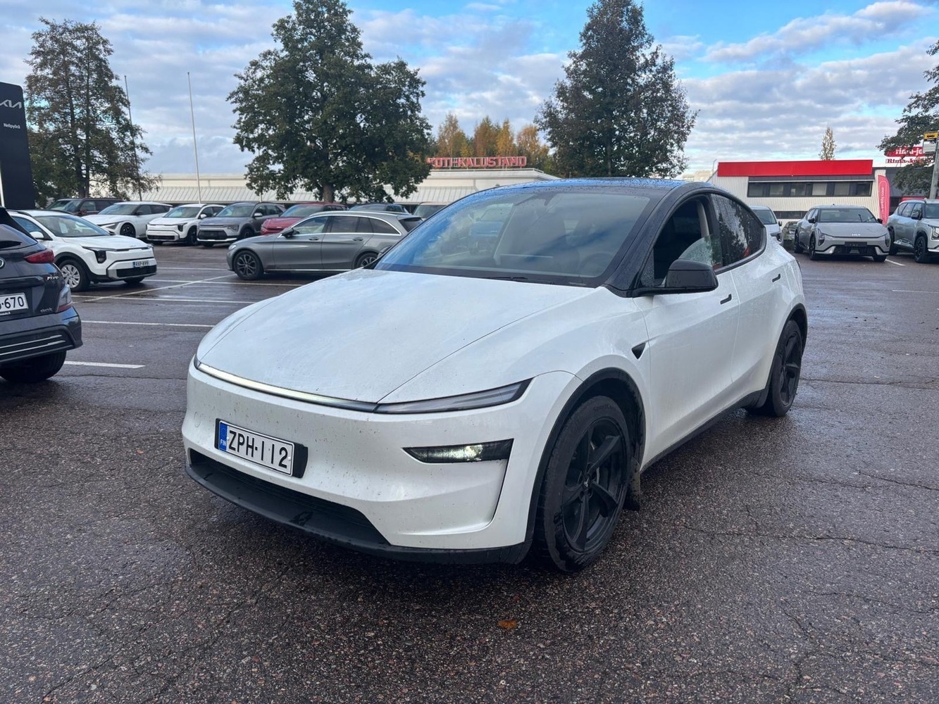 Tesla Model Y vaihtoauto
