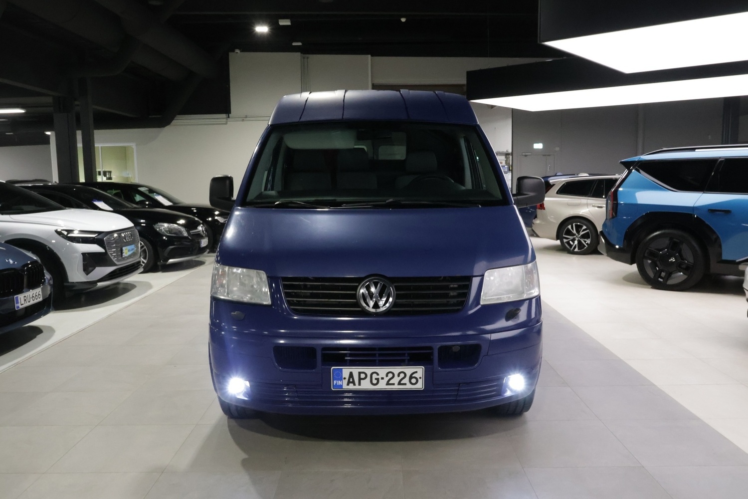Volkswagen Transporter vaihtoauto